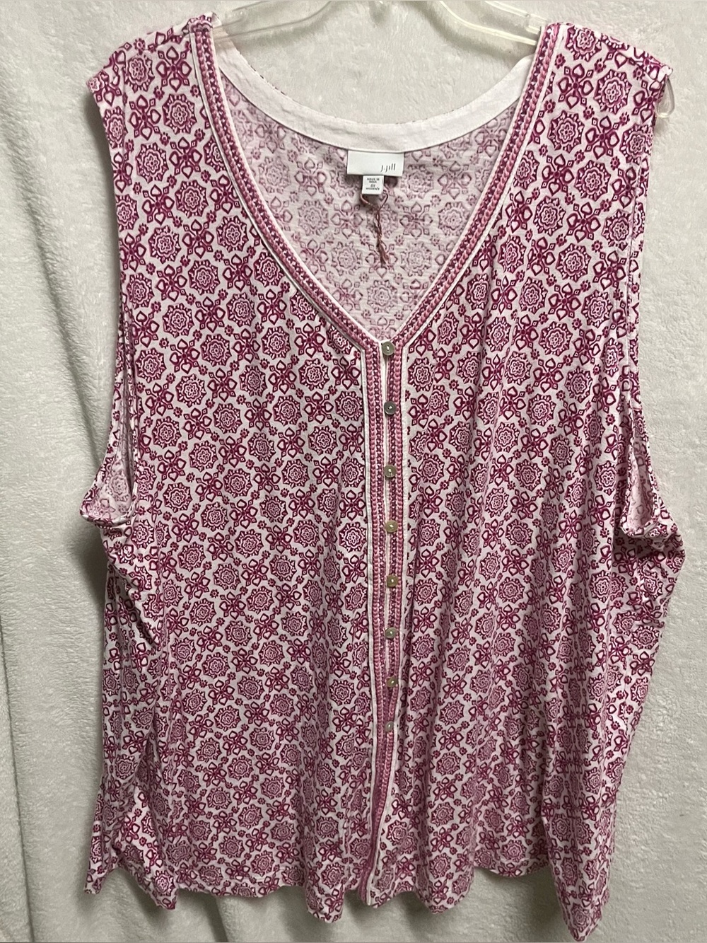 Sleeveless raspberry Pink Printed Button-Front Women’s knit Top size 4x